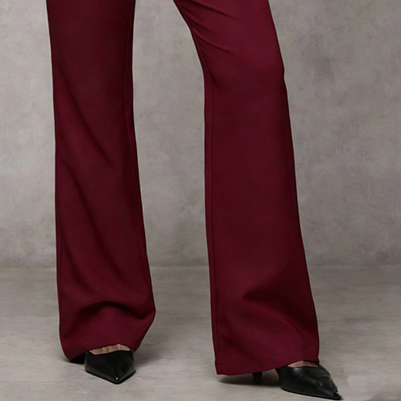Pantalones de traje de corte amplio para mujer: elegantes, cómodos y atemporales
